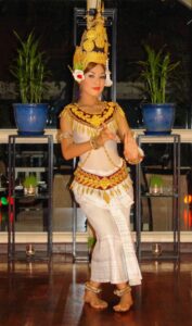 Cambodian dancing girl at the Sofitel Angkor Phokeethra, Sein Reap, Cambodia Cambodia - Cambodian dancing girl at the Sofitel Angkor Phokeethra, Sein Reap, Cambodia May 2013 (2) - Ray Lovell