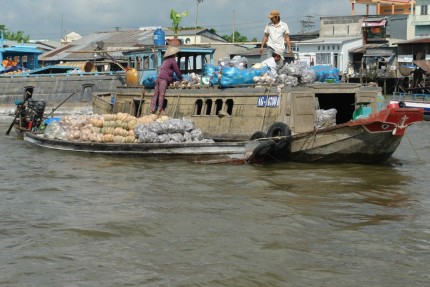 River shopping