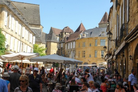 <p>Brive la Gaillarde</p>