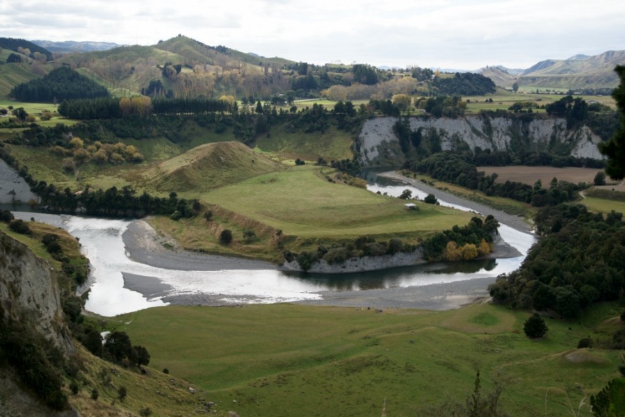 Mangaweka, New Zealand 2 - 21st April 2012 - Ray Lovell