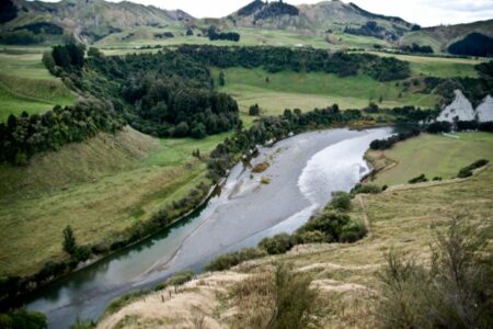 Mangaweka, New Zealand 8 - 21st April 2012 - Ray Lovell