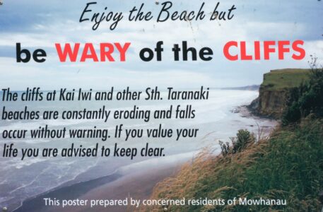 Whanganui - Kai-iwi Beach Warning August 2013 - Kai-iwi Beach - Ray Lovell